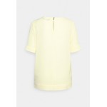 Kobiety SHIRT | Marks & Spencer TEE - T-shirt basic - pale gold-coloured/żółty - FC82414