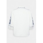 Kobiety SHIRT | Saint Tropez LAVYASZ - T-shirt z nadrukiem - bright white/biały - AC79161