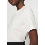 Kobiety T SHIRT TOP | ARKET NAEMI - T-shirt z nadrukiem - offwhite/mleczny - RH64850