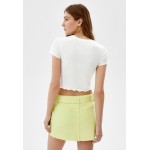 Kobiety T SHIRT TOP | Bershka SCALLOPED - T-shirt z nadrukiem - white/biały - AP03425