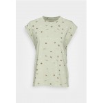 Kobiety T SHIRT TOP | Esprit COO - T-shirt z nadrukiem - pastel green/jasnozielony - TR00601