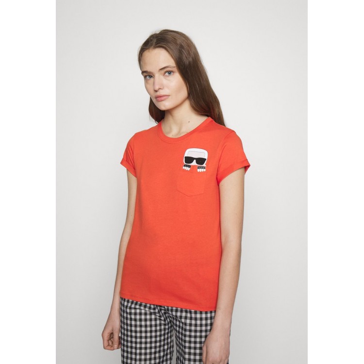 Kobiety T SHIRT TOP | KARL LAGERFELD IKONIK POCKET TEE - T-shirt z nadrukiem - orange/pomarańczowy - KT05137