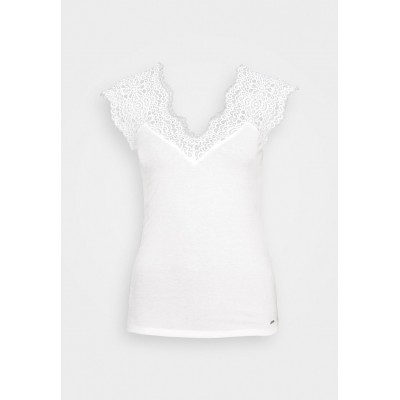 Kobiety T_SHIRT_TOP | Morgan DENA - T-shirt basic - off-white/mleczny - FA28312