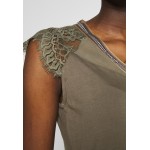 Kobiety T SHIRT TOP | Morgan T-shirt z nadrukiem - thym/khaki - CX68863