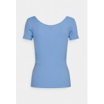 Kobiety T SHIRT TOP | Pieces Petite PCKITTE - T-shirt basic - vista blue/niebieski - YI72617