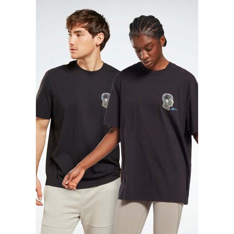 Kobiety T SHIRT TOP | Reebok Classic GS DATA FITNESS UNISEX - T-shirt z nadrukiem - black/czarny - FW79457