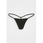 Kobiety UNDERPANT | Cotton On Body TINY INVISIBLE TANGA 3 PACK - Stringi - black/frappe/black/czarny - SZ75414