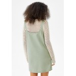 Kobiety DRESS | Bershka Sukienka jeansowa - green/zielony - VT83513