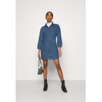 Kobiety DRESS | JDY JDYATHENA DRESS - Sukienka jeansowa - medium blue denim/niebieski denim - FJ46326