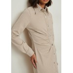 Kobiety DRESS | NA-KD Sukienka jeansowa - oat/beżowy - OW62144
