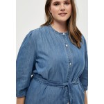 Kobiety DRESS | PEPPERCORN DELARA - Sukienka jeansowa - light blue wash/niebieski - LY07284