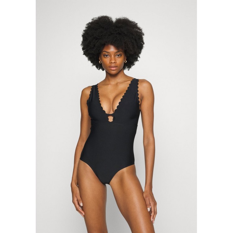 Kobiety ONE PIECE BEACHWEAR | Marks & Spencer SCALLOP SWIMSUIT - Kostium kąpielowy - black/czarny - RZ96256
