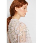 Kobiety DRESS | Needle & Thread MARTHA DITSY ROUND NECK BALLERINA DRESS - Sukienka koktajlowa - wisteria/pale pink/różowy - JT31589