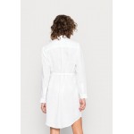 Kobiety DRESS | ANDIATA YOANA - Sukienka koszulowa - white/biały - PP11272