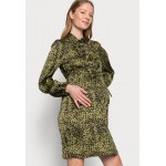 Kobiety DRESS | Pieces Maternity PCMDANNI SHIRT DRESS - Sukienka koszulowa - black/olive/czarny - OY78261