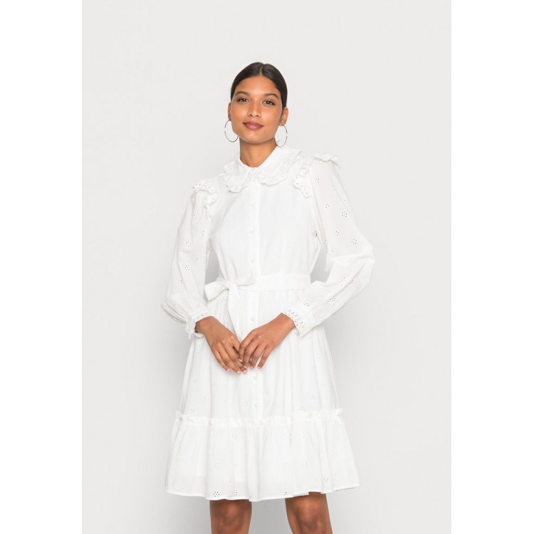 Kobiety DRESS | Selected Femme SLFBRODY SHORT BRODERI DRESS - Sukienka koszulowa - snow white/biały - LB69448
