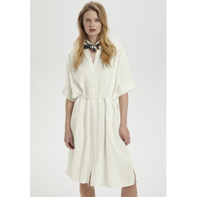 Kobiety DRESS | Soaked in Luxury ROSALINE - Sukienka koszulowa - whisper white/mleczny - IN79351