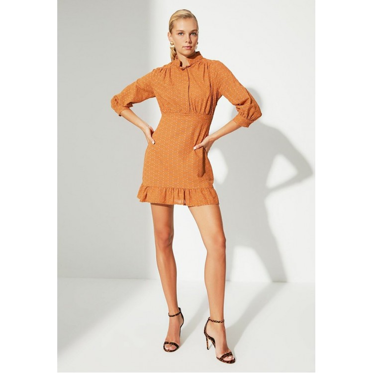 Kobiety DRESS | Trendyol Sukienka koszulowa - brown/koniakowy - ON11322
