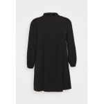 Kobiety DRESS | Vero Moda Curve VMSAGA PLEAT SHORT DRESS - Sukienka koszulowa - black/czarny - TH91549
