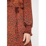 Kobiety DRESS | Vila VIRAMDI FUNKEL DRESS - Sukienka koszulowa - burnt henna/ciemnoczerwony - CY60622
