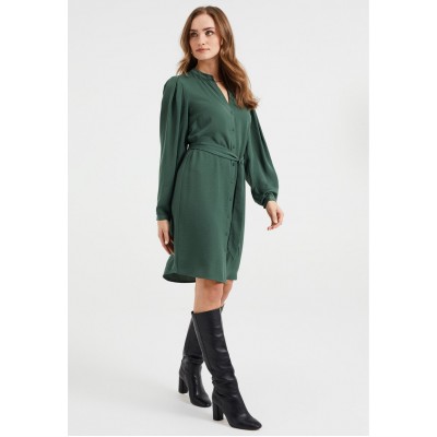 Kobiety DRESS | WE Fashion MET STRUCTUUR - Sukienka koszulowa - moss green/khaki - HM66962