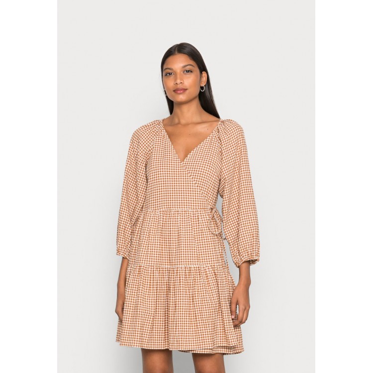 Kobiety DRESS | Madewell WRAP TIERED MINI - Sukienka letnia - golden pecan/biały - NS93050