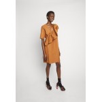 Kobiety DRESS | PASKAL DRESS WITH RUFFLE - Sukienka letnia - brown/brązowy - PM63582