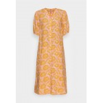 Kobiety DRESS | Soyaconcept SC-DARA 3 - Sukienka letnia - sahara sun combi/pomarańczowy - RE10485