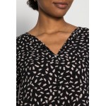 Kobiety DRESS | TOM TAILOR DRESS TIRED AND PRINTED - Sukienka letnia - black leaf design/czarny - BS85497