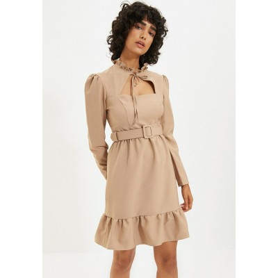 Kobiety DRESS | Trendyol Sukienka letnia - beige/beżowy - OZ53147