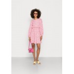 Kobiety DRESS | Vero Moda VMHENNA NECK DRESS - Sukienka letnia - parfait pink hollo/różowy - PU75605