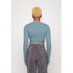 Kobiety T SHIRT TOP | Even&Odd Petite Bluzka z długim rękawem - blue-grey/niebieskoszary - QL83909