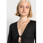 Kobiety T SHIRT TOP | Gina Tricot COLETTE - Bluzka z długim rękawem - black/czarny - MO69772