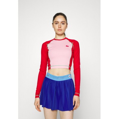 Kobiety T_SHIRT_TOP | Lacoste Sport LONGSLEEVE TEE ACTIVE - Bluzka z długim rękawem - infrared/lotus/clover green/czerwony - NE94114
